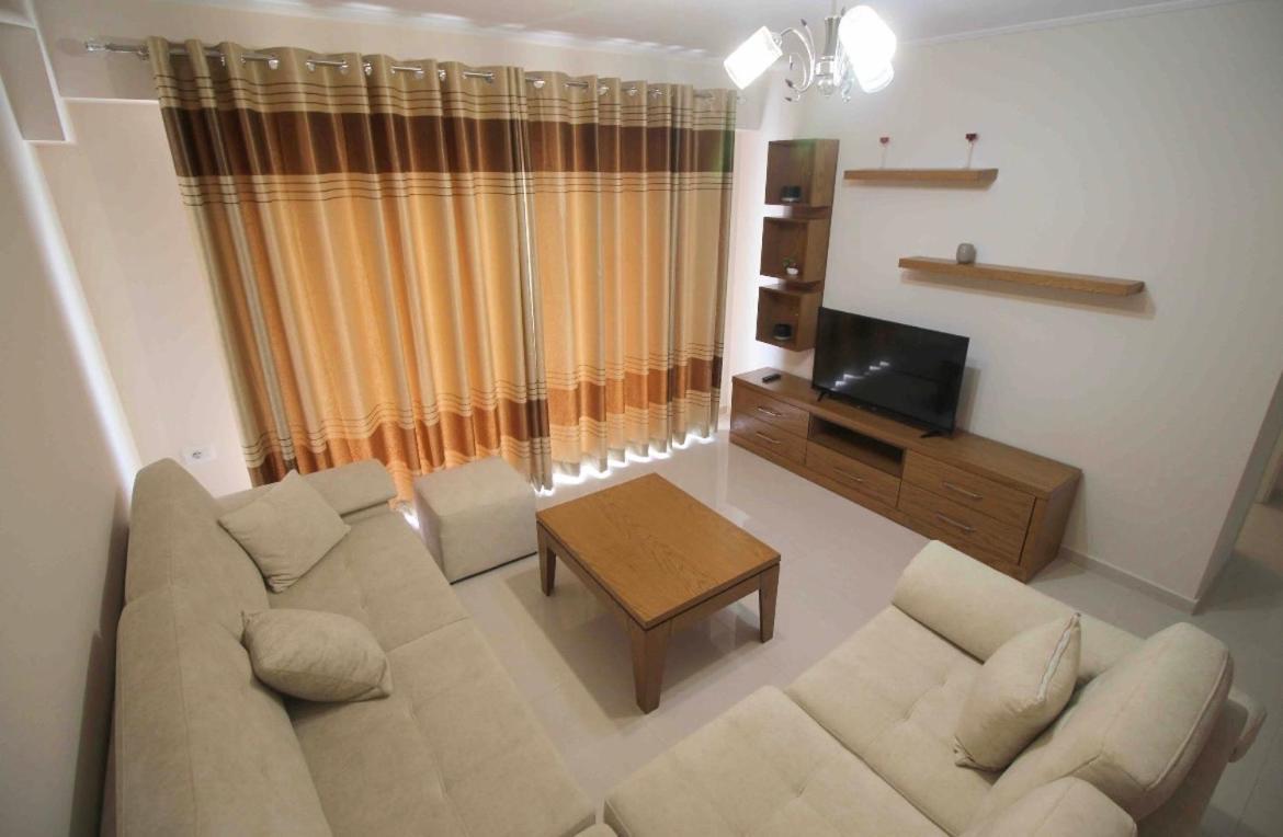 Ersid Apartaments In The Centre Sarandë 外观 照片