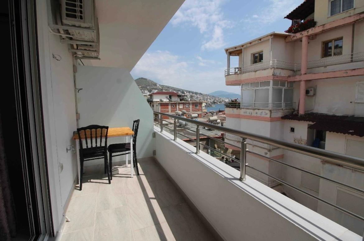 Ersid Apartaments In The Centre Sarandë 外观 照片